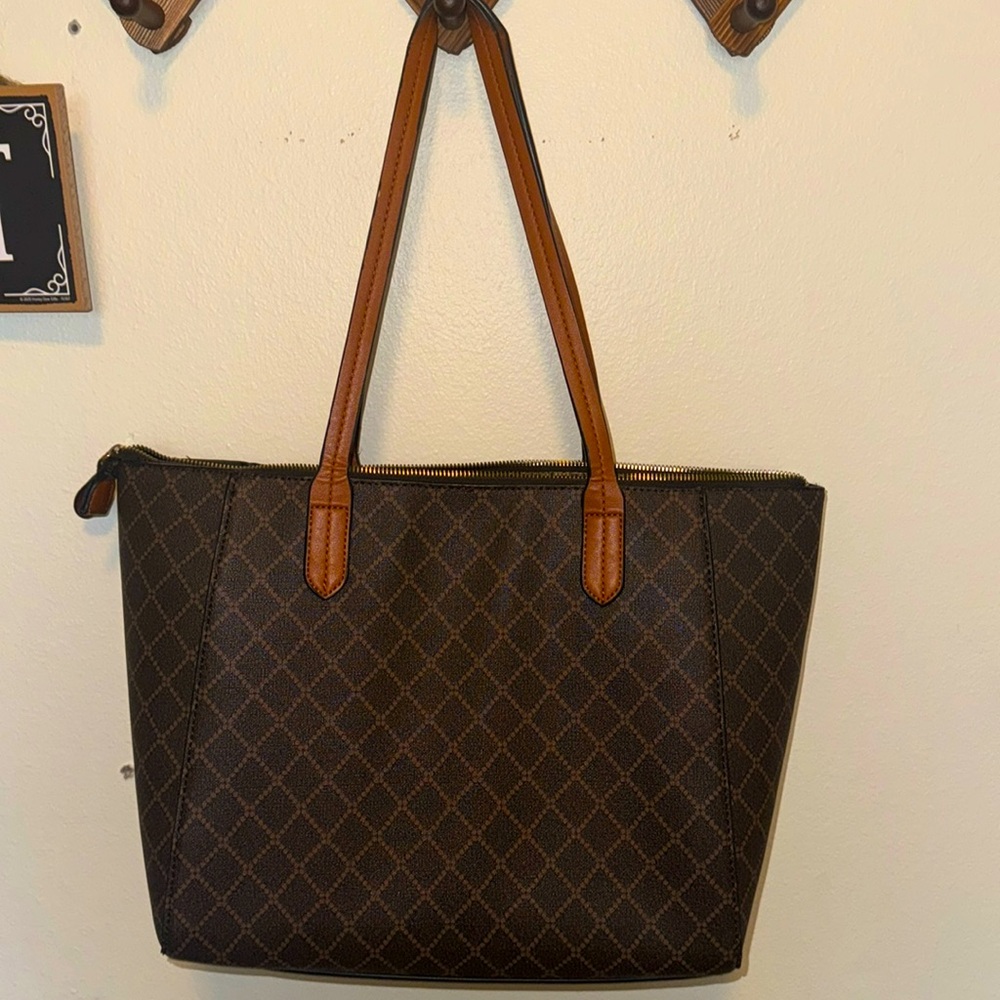 Inspired Purse 🤍